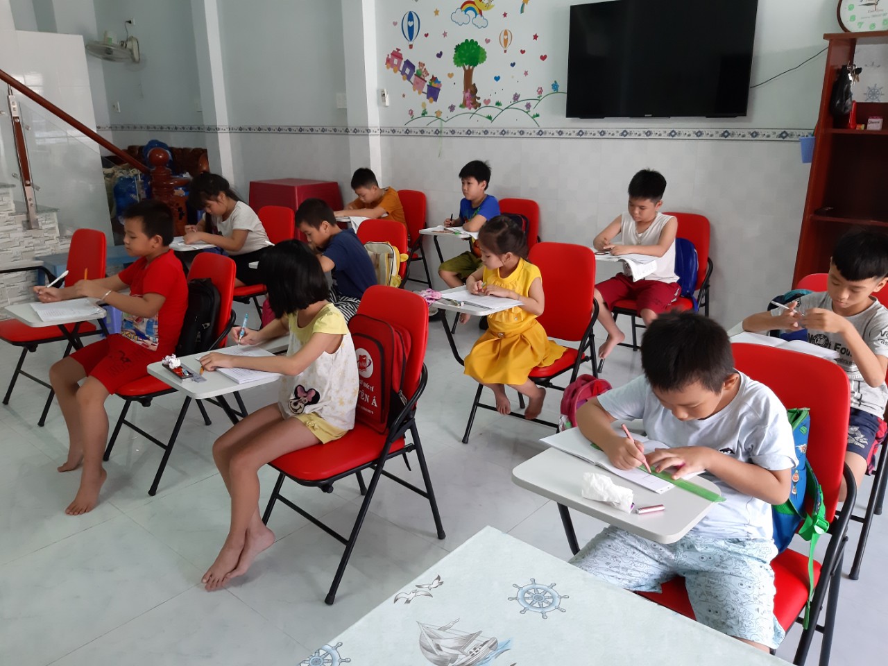 Học sinh Minh Trí trong giờ học
